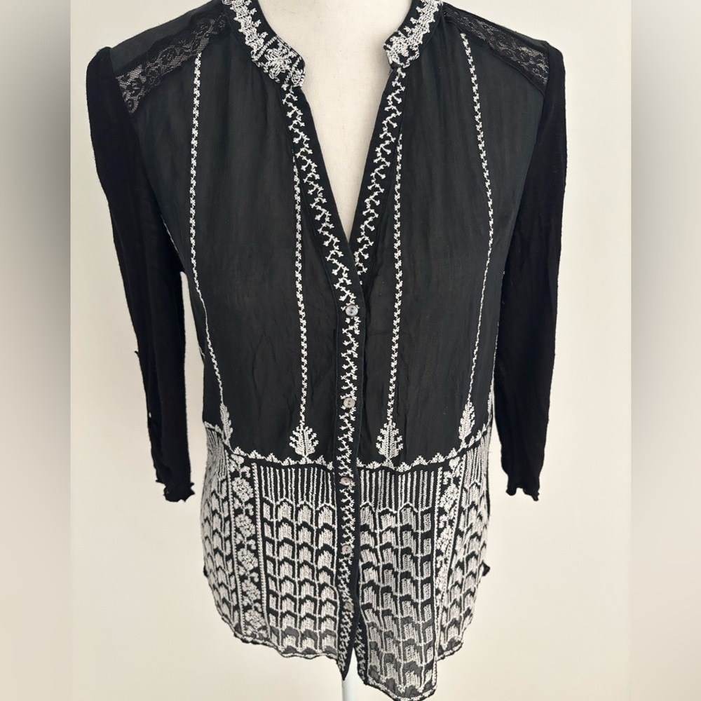 Anthropologie Black and White Embroidered Blouse - Picture 2 of 9